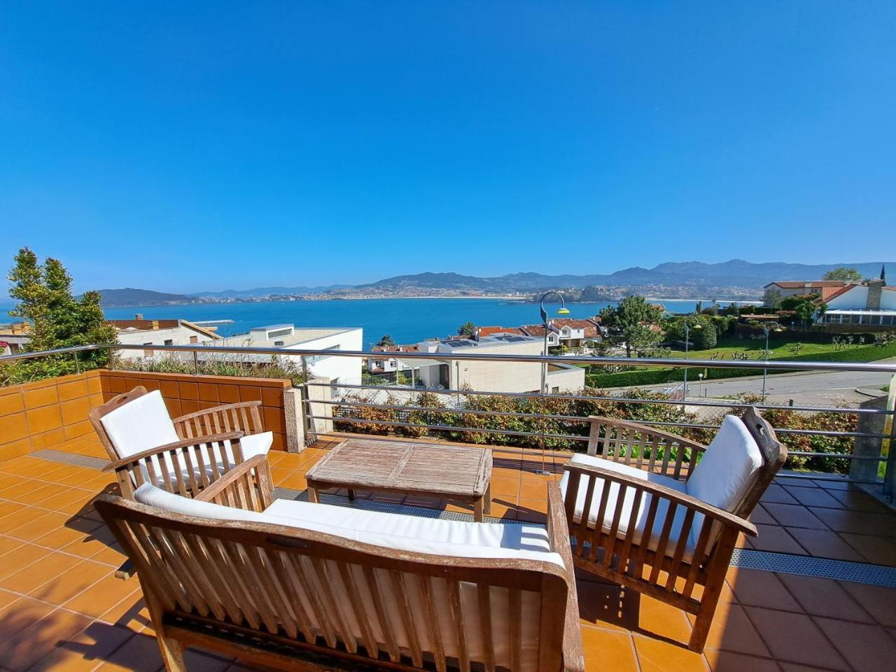 Apartment Baiona, Terraza, Vistas Al Mar. Baiona